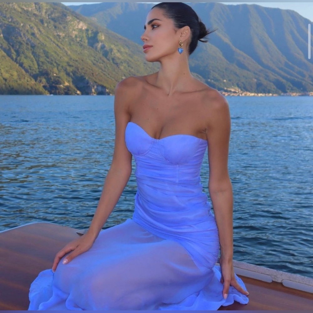 Elegant Blue Strapless Dress